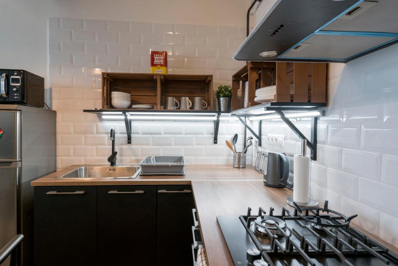 Stylish Centrally Located 1Br Apartment With Parking Bratislava Exterior foto